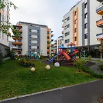Grandis Residence Luxury Apartment